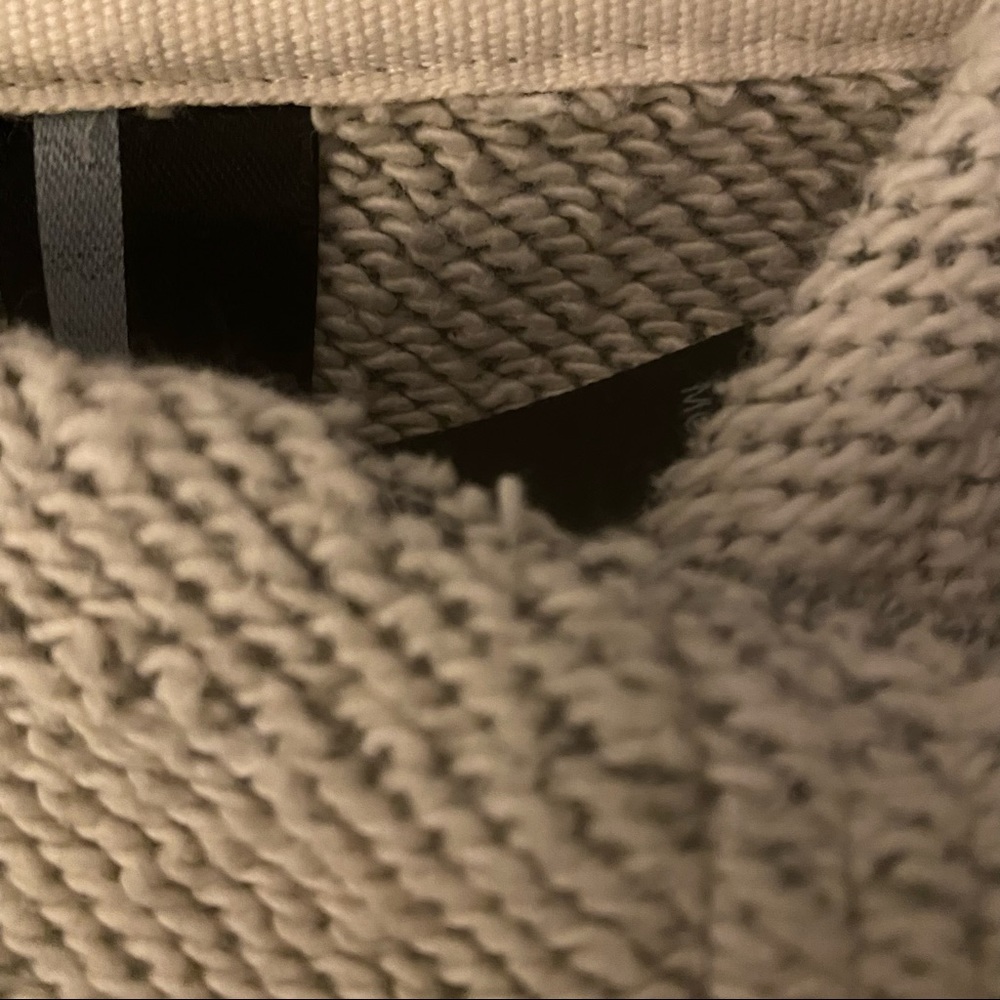 Sweater Bundle - Picture 4 of 13